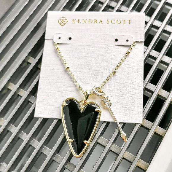 Kendra Scott | Jewelry | Ansley Heart 